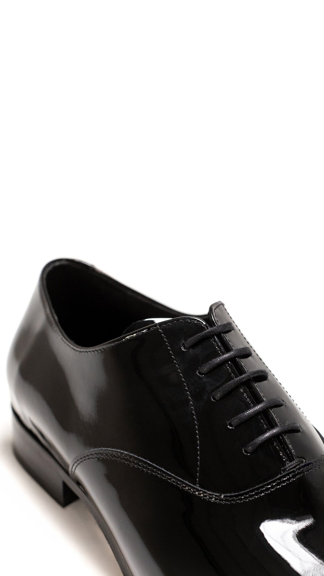 CASSIUS BLACK PATENT LEATHER OXFORD