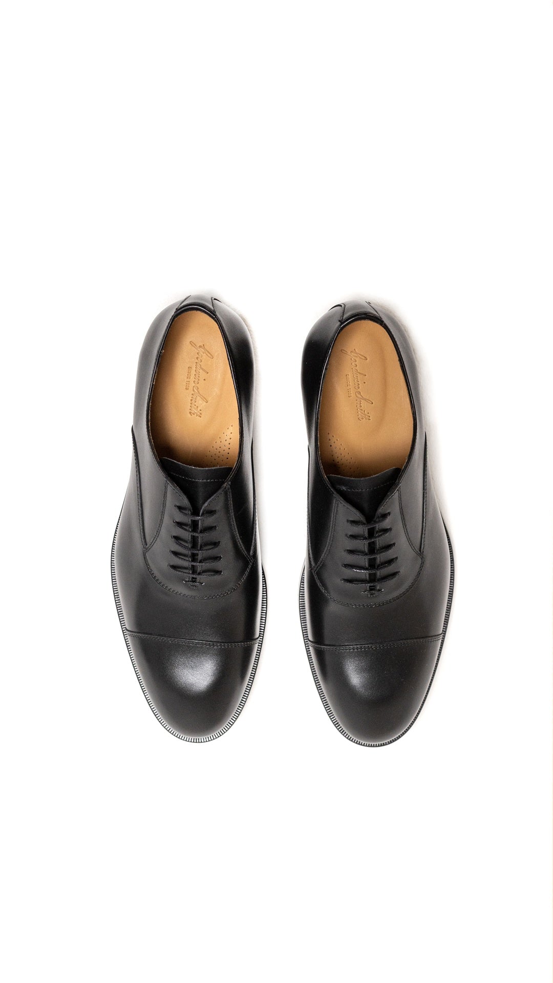 CHRISTIAN BLACK LEATHER OXFORD